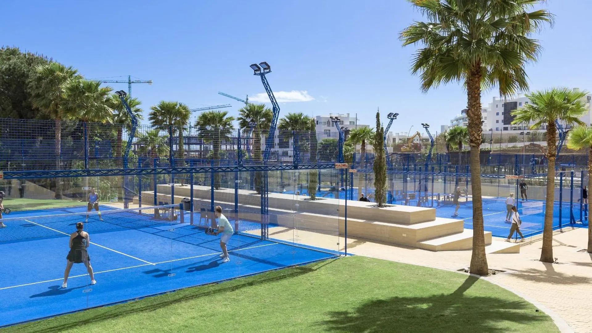 Luxery Apartment With Terrace In Higueron Fuengirola