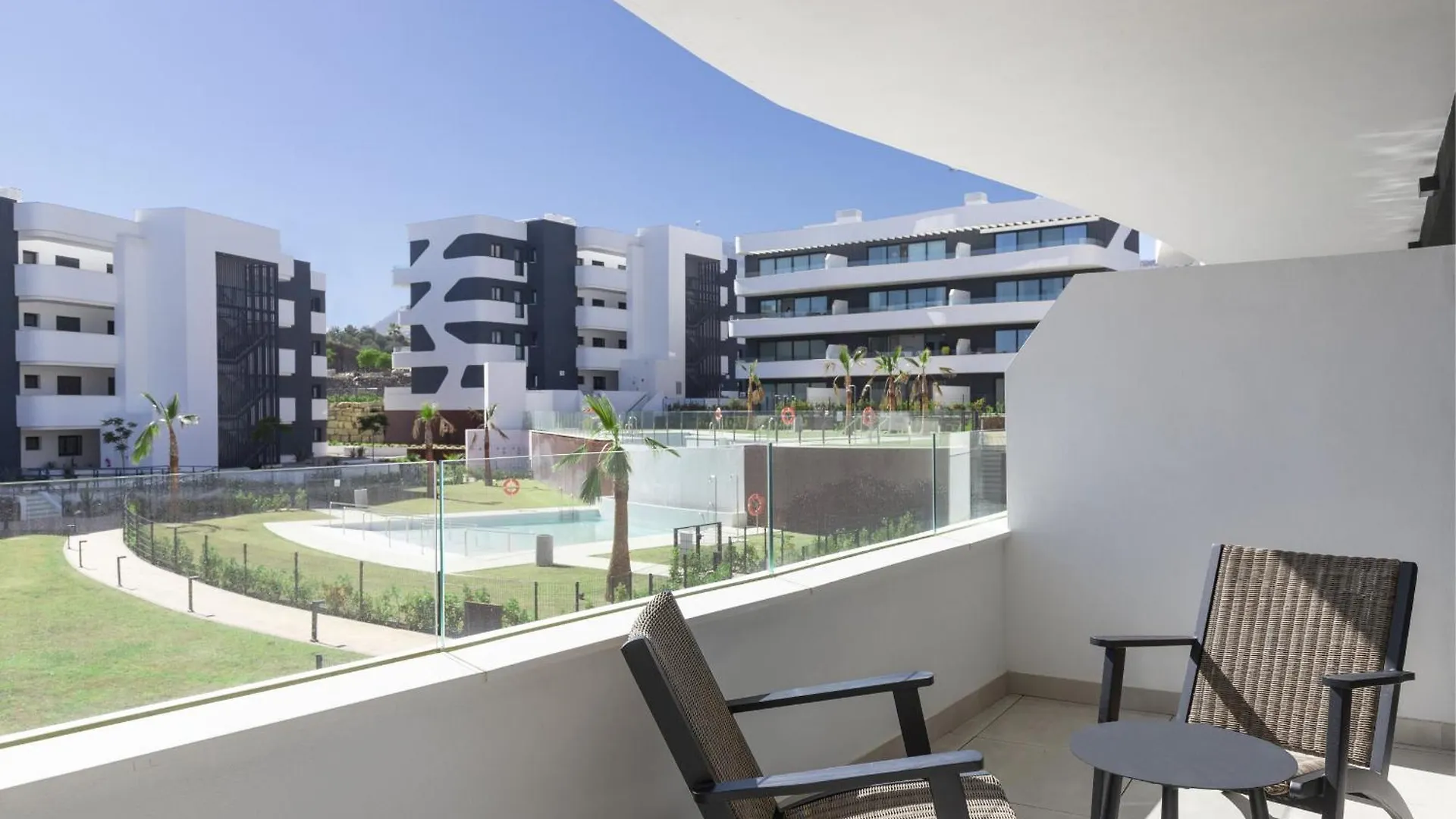 Luxery Apartment With Terrace In Higueron Fuengirola Spain