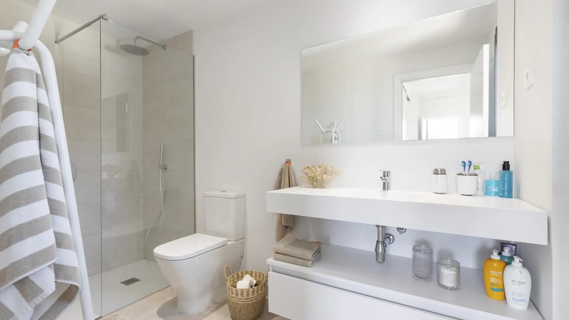 Luxery Apartment With Terrace In Higueron Fuengirola 0*,  Spain